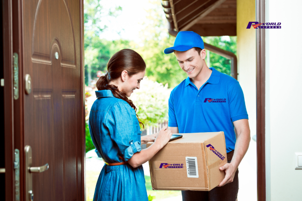 Courier service UK to India