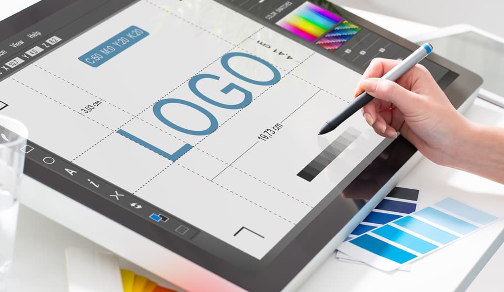 From Brand Identity to Logo Creation Dubai: A Complete Branding Approach