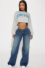 hould you size down in baggy jeans