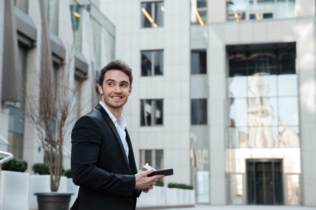 Trusted Commercial Real Estate Agents Today