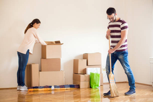 moving-related cleaning