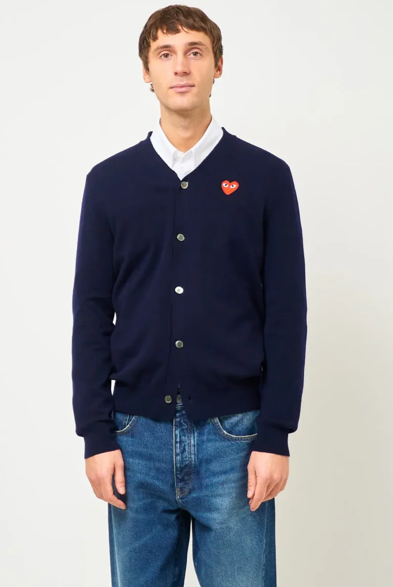 Red-Heart-Cardigan-Navy-stroem-1