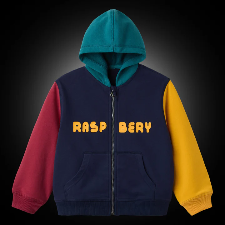 R B