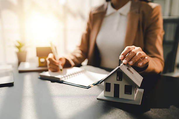 Real Estate Agency