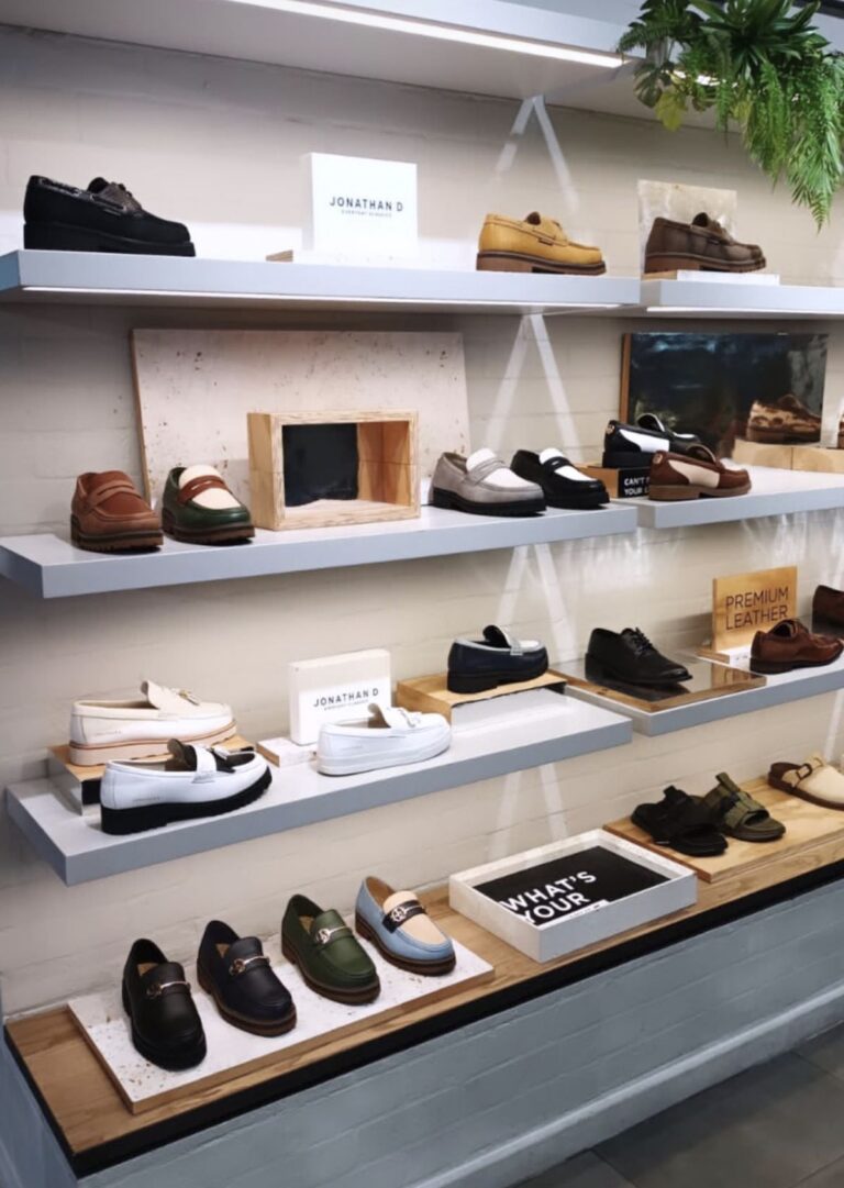 Common Projects | Official Sneakers Online Store