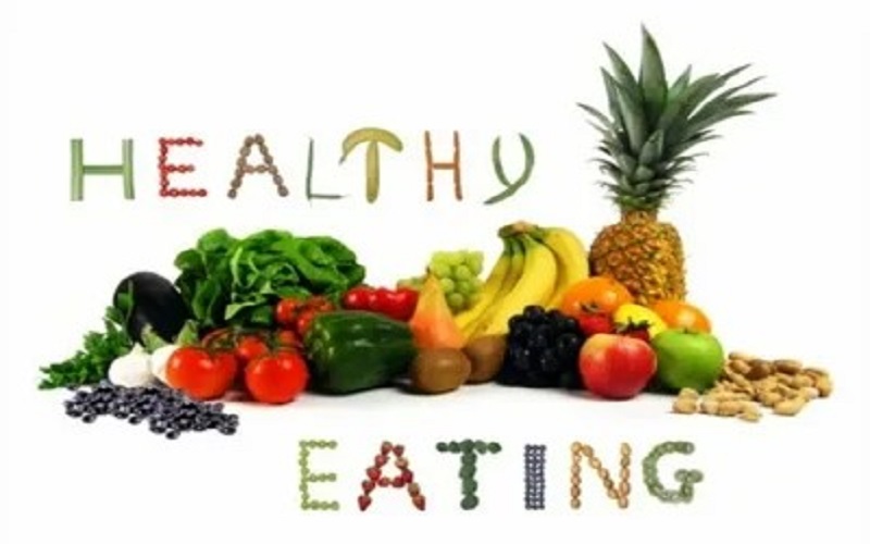 Healthy eating habits with balanced nutritious foods