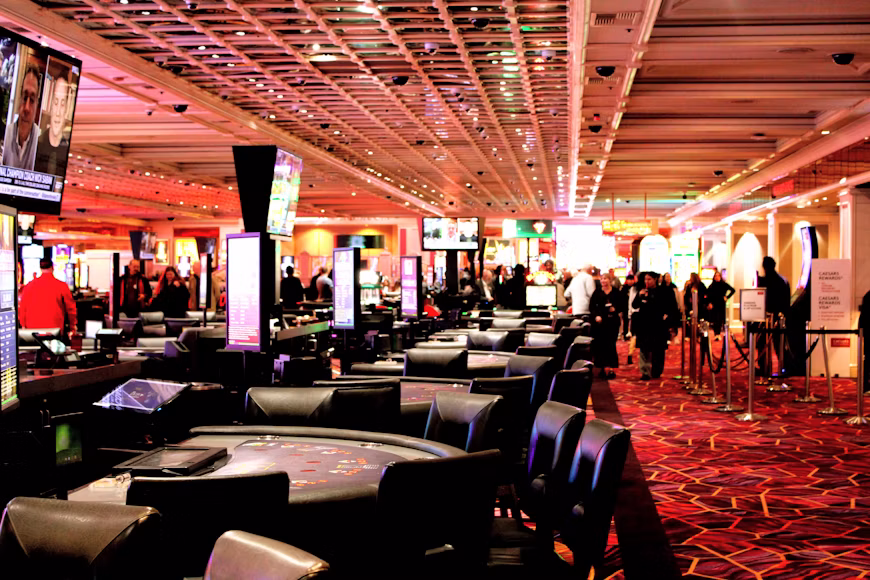Lavish Luck Casino